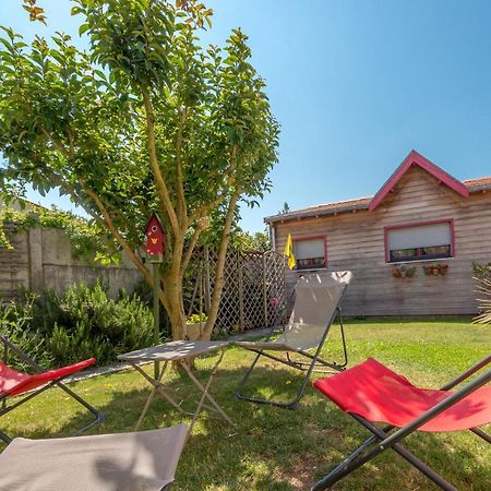 L'Escale Marine - Couette Et Cafe Bed & Breakfast La Rochelle  Exterior photo